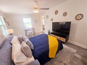 Remodeled, Near Anna Maria Island & IMG - Image 4
