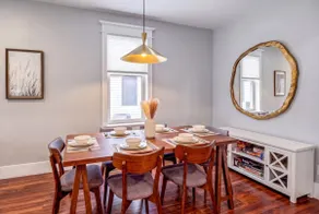 Hot Tub, Newly Updated, Near DT, Free parking | TS - Image 3