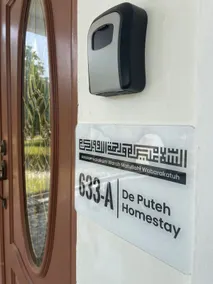 De Puteh Homestay | Near Beach | Wifi & Netflix - Image 3