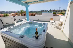 Villa Amalfi - Piscina e Vasca Idromassaggio - Image 2