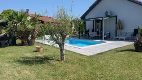 Studio attenant à une villa - Image 2