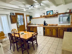 At 81_Large townhouse of 120 m²_6-8 pers - Image 4