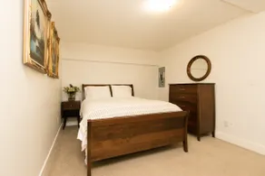 5 Star Stay-Suite Plus Breakfast - Image 4
