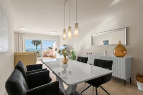 No.1 Beachfront Cosy apartment - Image 4