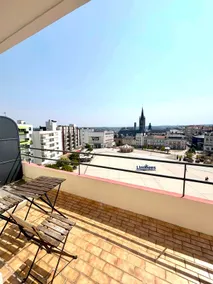 Hycenter with Terrace - View & Location #1 - Image 3