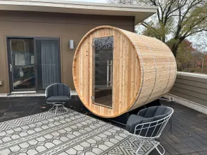 Sauna • Modern • 2 blocks to Beach • Game Room - Image 2