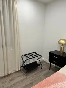Modern | 2Bed | Near NYC + Parking - Image 5