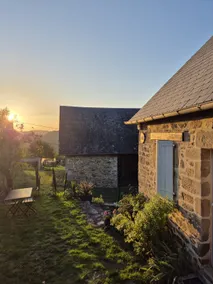 Hublange Cottage *** Fenced Garden & A/C - Image 3