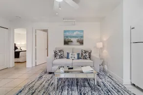 2BR Sailboat Bend Apartment 728-3 - Image 3