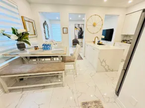 Luxury Home in Toronto (Mississauga) - Image 5