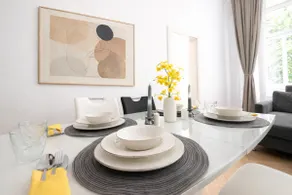 3 Stops to City Center | Bright Design-Apartment - Image 2