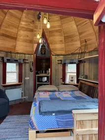 Cabin Glamping Retreat– Owl’s Nest @Friedenswald - Image 2