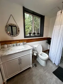 The Hampton Cabin - Image 5