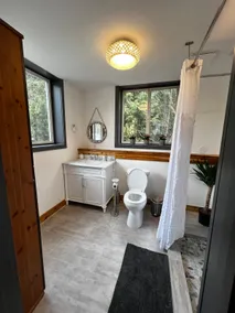 The Hampton Cabin - Image 3