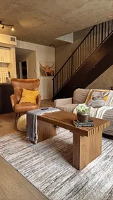 Modern Spacious 2B 2.5B spacious town house - Image 4