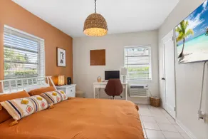 3BR Boho Style Home w/ Private yard & Firepit - Image 5
