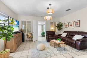 3BR Boho Style Home w/ Private yard & Firepit - Image 4