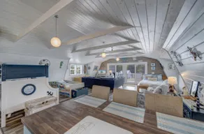 Blue Loft in the Sky on CI - Image 4