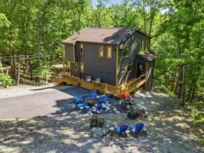 Pocono Cabin where the host thought of everything - Image 4
