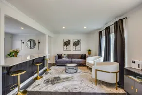 Modern Richmond Home w/ Deck, Close to Downtown! - Image 4