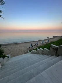 Great Lakes Resort - Big House - Suite 14 - Image 2
