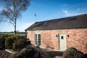 Barnfields Holiday Cottage - Image 2