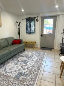 Port Dover Apartment - Image 2
