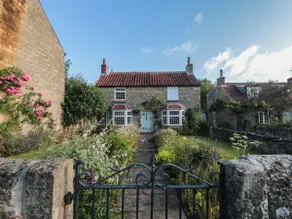 Bute Cottage - Image 2