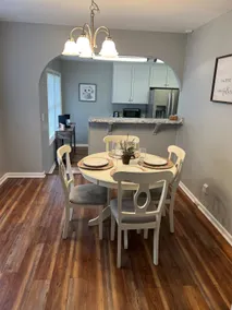 Super Cozy Cottage Close to Downtown Thomasville! - Image 4