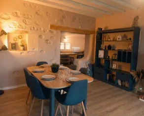 Pleasant family home (1.7 km from the Zoo) - Image 3