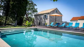 Villa Fig & Oak - Image 3