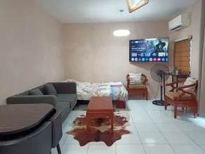 Diony's Patio - Image 3