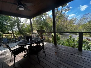 Cottage in horse country! - Image 2