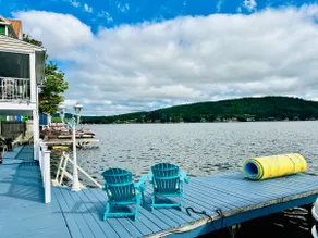 Lake Living Paradise! - Image 2