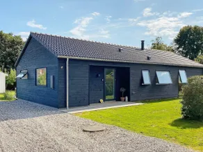 Family Holiday Home in Juelsminde - Image 3