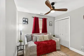 Modern & Comfy Near M'Benz and State Farm Arena! - Image 5