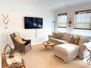 Deluxe Condo on 96th Street (Turtle Condo) - Image 4
