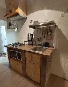 Cozy Townhouse - Image 5