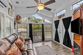 Tiny Cabin at Cherokee Lake! Cozy Get-A-Way! - Image 3