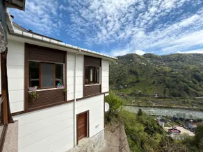 Mansion with the Most Beautiful View of the Valley - Image 3