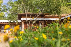 Fantastic Colonial Country House with a Pool! - Image 2