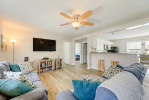 Coastal Emerald Isle Retreat w/ Deck & Grill! - Image 4