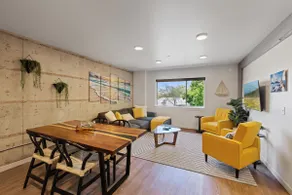 Your Stylish Retreat awaits, Free secure Parking - Image 5