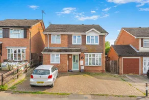 Badger Haven: Apt 3 | Cosy Apartment in Brackley - Image 4