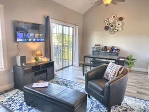 Come to the lake! Branson Condo, Marina, Fishing! - Image 5
