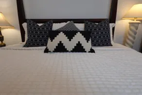 Deluxe Paris Suite | Spacious & Elegant Getaway - Image 3
