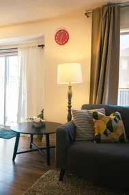 Entire3BHome|KBed|LargeHouse|Mins toWEM|Sleeps8|AC - Image 2