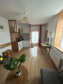 Small country house - Image 2