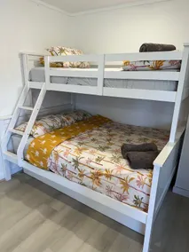 Cosy Shed studio-1 min from beach! - Image 2