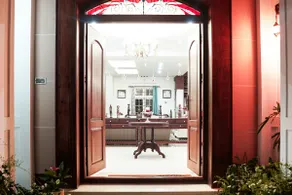 Entire 5 Floors Villa - Image 4